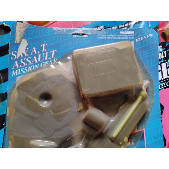 Lot Of 6 Vintage GI Joe Hall Of Fame Mission Gear 1993 Kid Dimensions Products - Picture 6 of 16